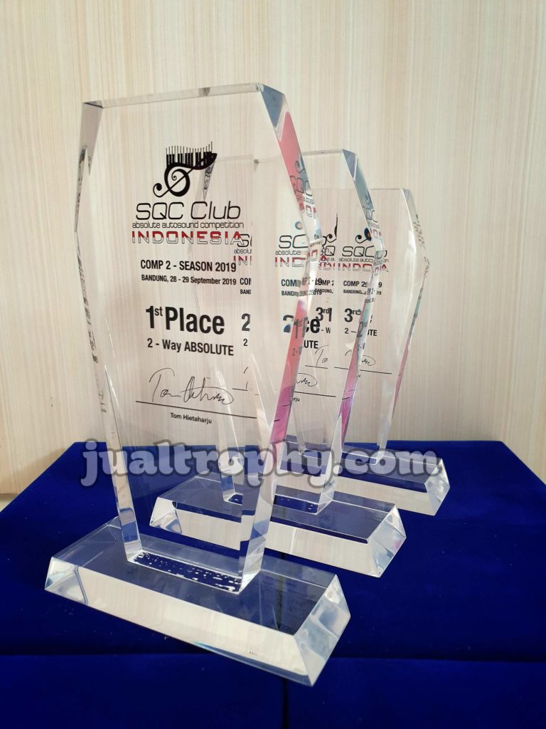 Jual Piala Murah Trophy Murah Jakarta Pabrik Piala Harga Piala Harga Trophy