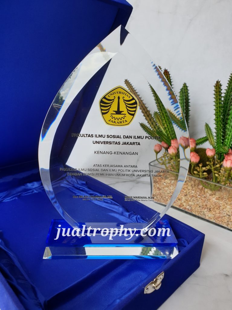 Jual Plakat Akrilik Murah Harga Plakat