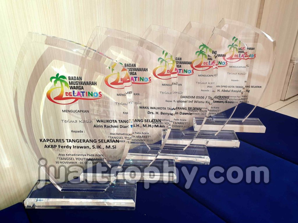 Jual Plakat Akrilik Murah