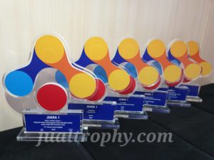 Jual Plakat Akrilik Murah Harga Plakat