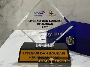 Plakat Bosowa Asuransi