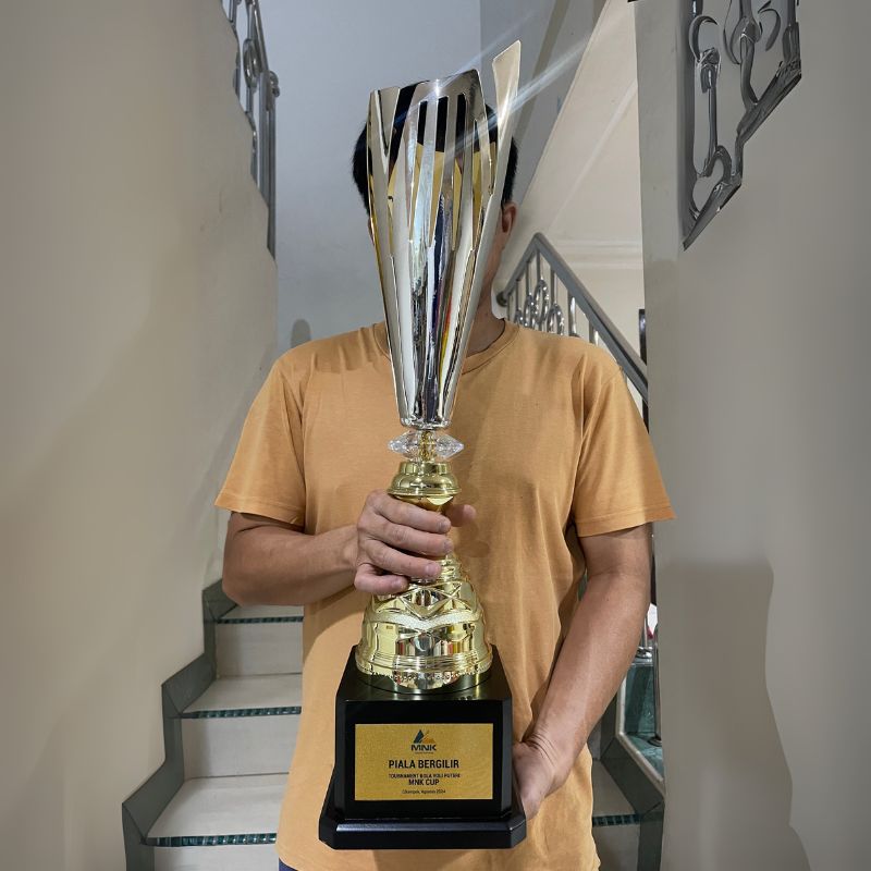 Harga-trophy,piala-metal,jual-piala,trophy-terdekat,trophy-metal-cup